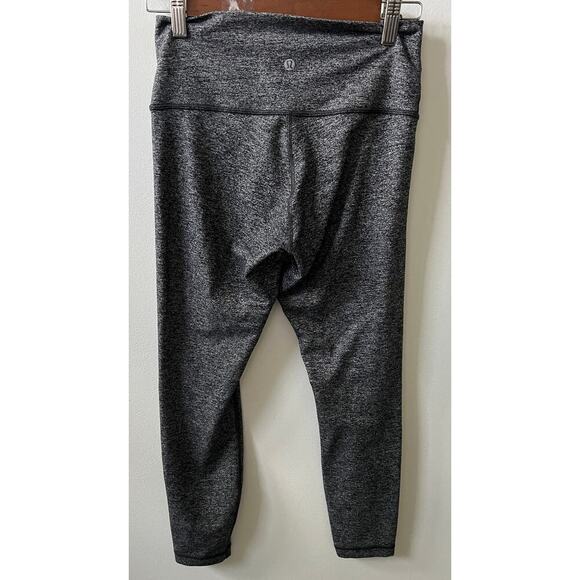 Lululemon train time legging size 8 - Picture 2 of 4